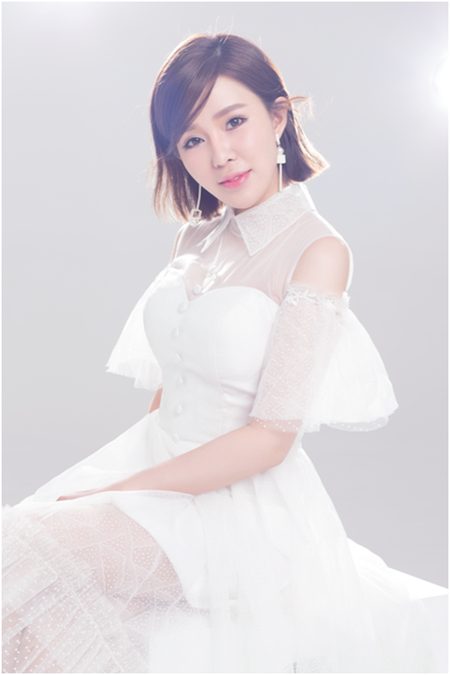 许艺娜新歌mv点击破记录 展表演实力