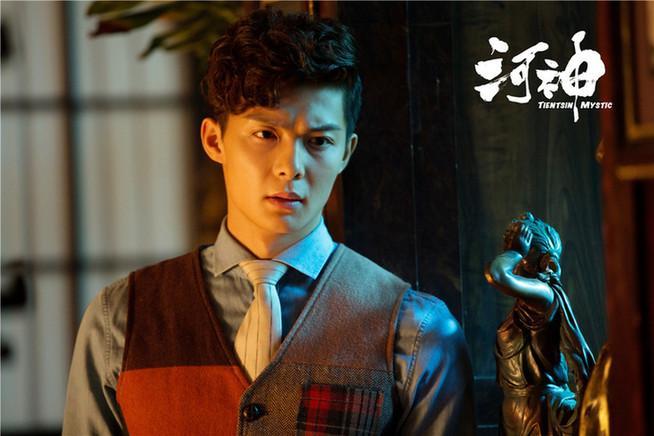 《河神》奇案现端倪 李现张铭恩"对话"水下秘影