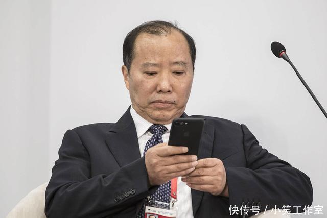 掌舵18年茅台老总卸任:分红百亿一分未得,年薪