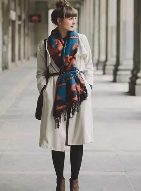 实用最受欢迎的8大围巾系法