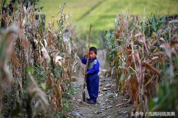 实拍朝鲜百姓真实生活水平!没有网络,连手机都