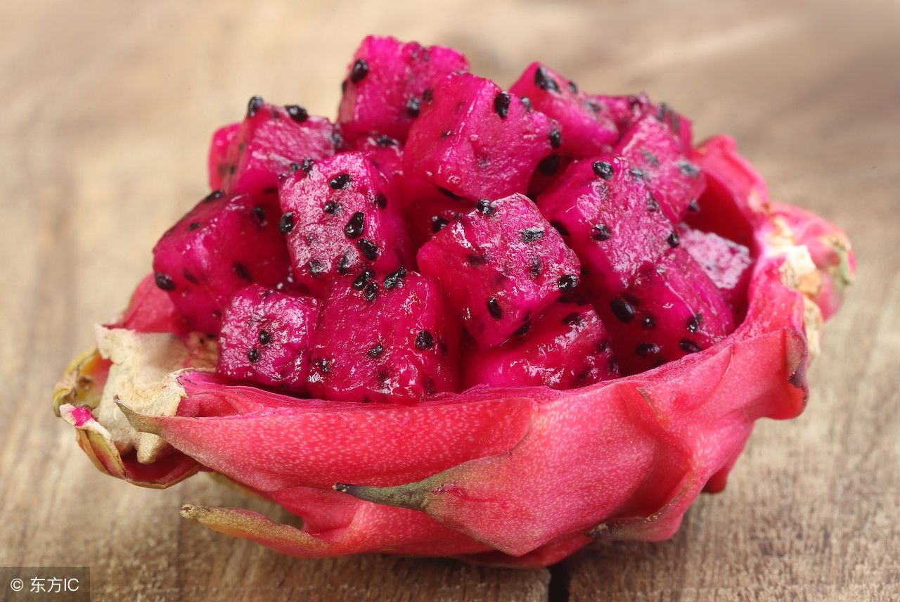 同样是火龙果,红心火龙果和白心火龙果有什么