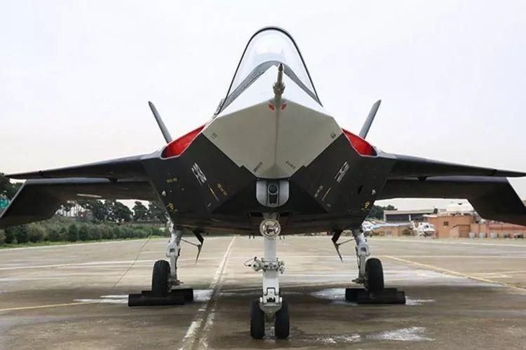 拿二代机改隐身四代机?虽然伊朗很认真但终究