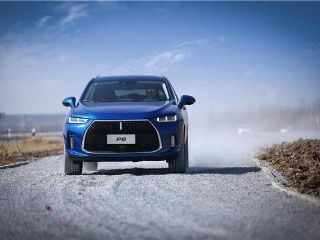 买车颜色真有讲究!这三种车漆又贵又难补,补漆