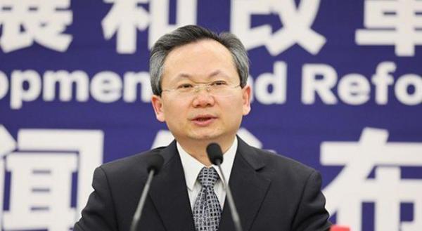 国家发改委政研室主任兼新闻发言人严鹏程.资料图