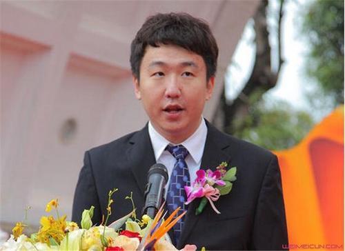 许家印儿子是谁 恒大太子爷许智健照片曝光竟