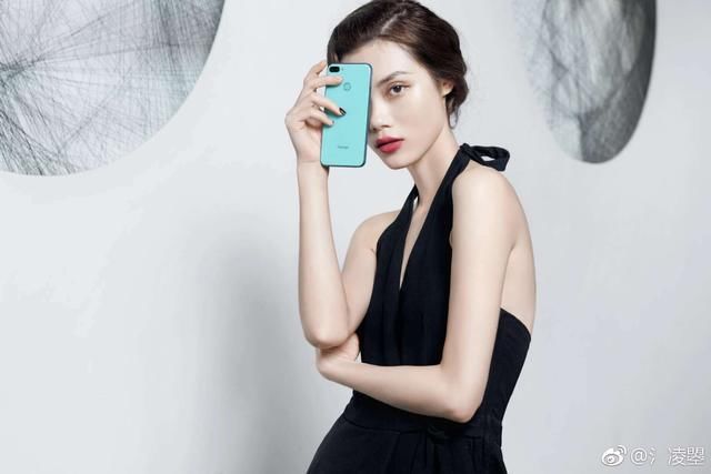 荣耀9i将与荣耀play同场发布,新配色+萌萌脸小