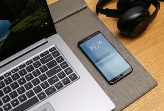 除了顶尖CMOS 魅族15的 mEngine和双扬声器