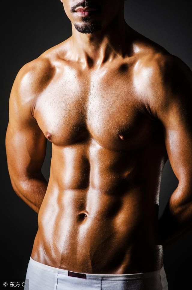 每天1分钟平板支撑,坚持一个月,你会有这7个意