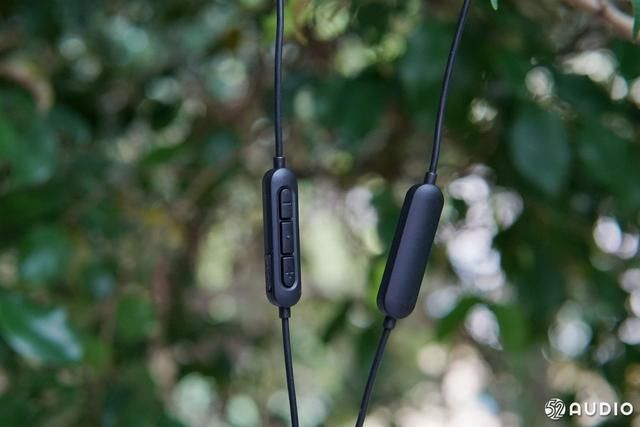 Joway乔威H32 3D环绕蓝牙耳机开箱:吃鸡?一半