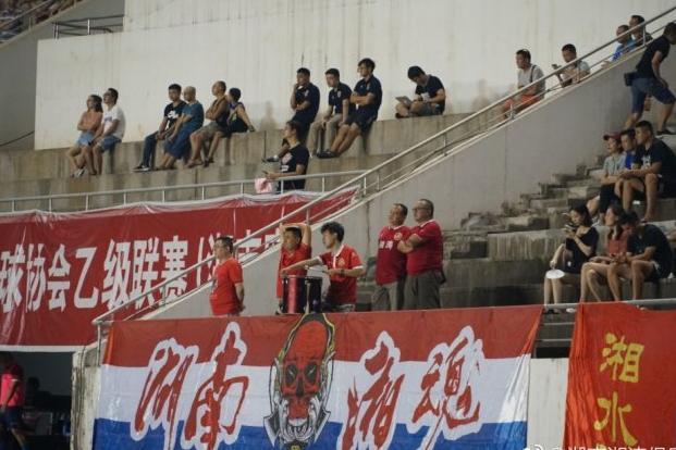 中乙南区第23轮战报+积分榜 前两名锁定 第3到