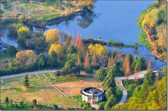 南宁市2017年上半年经济总量_南宁市经济适用房照片(3)