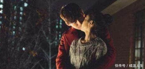 吻过赵丽颖的五个男人!图1太投入,图2太霸道,最