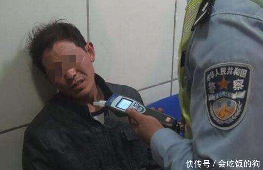 男子4s店提车, 开车不满5公里被扣27分, 男子: