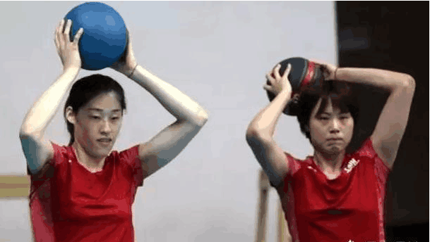 女排中的学霸! 中国女排球员刘晓彤收到清华大