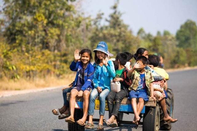 老挝为什么不给中国实行免签?当地人给出的理