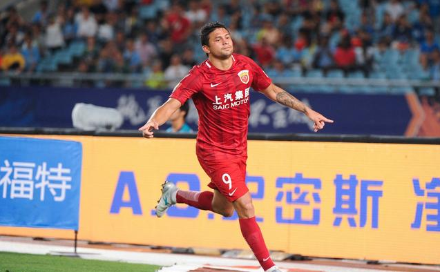 喜讯!中超史上最强金靴愿意考虑归化!国足锋无力问题或迎刃而解 喜讯!中超史上最强金靴愿意考虑归化!国足锋无力问题或迎刃而解