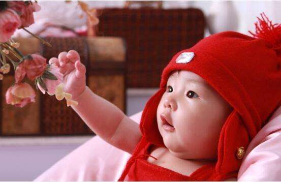 孩子咳嗽先祛痰平喘后止咳