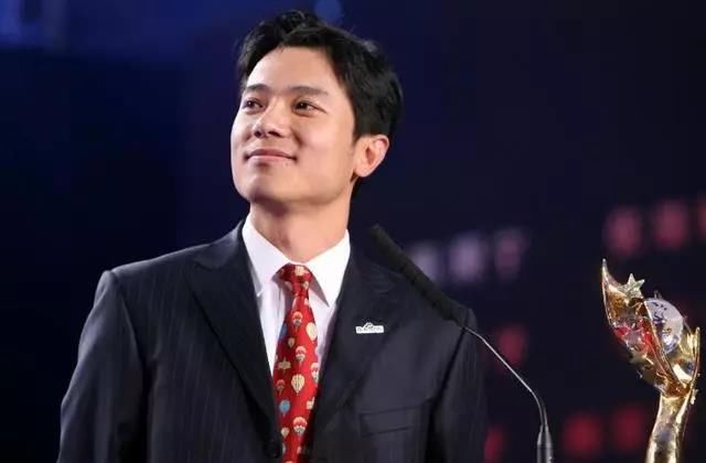 俞敏洪diss马云:同样考三年我考上北大!来感