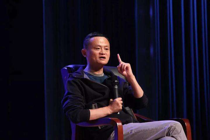 从借呗里借10万放在余额宝里会怎样? 马云:别