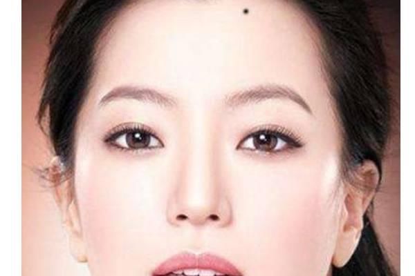 算命的说:此处有吉痣,旺夫益子,财富满满,好运连