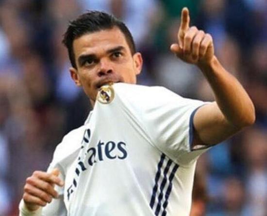 【早报】友谊赛-德国1-1丹麦 佩佩正式告别皇马