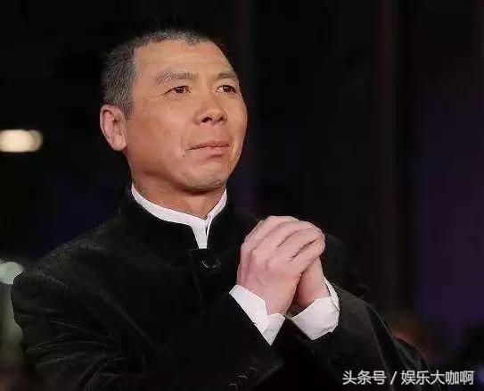 冯小刚微博发文评价《我不是药神》,最后四字