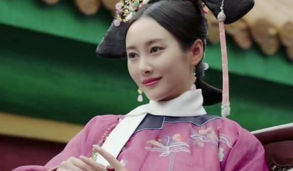 《如懿传》卫嬿婉被心腹拉下马,这人比阿箬更