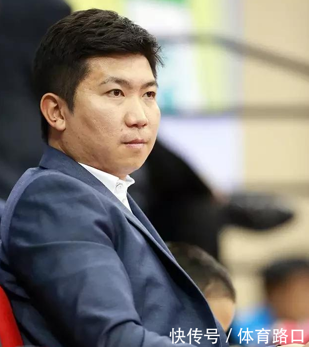 退役乒乓球运动员王浩在做什么?