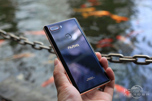 3000块钱买什么手机好 努比亚Z17S苏宁2999
