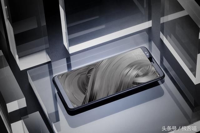 小米又出全面屏手机:高通骁龙435+4GB,仅售1