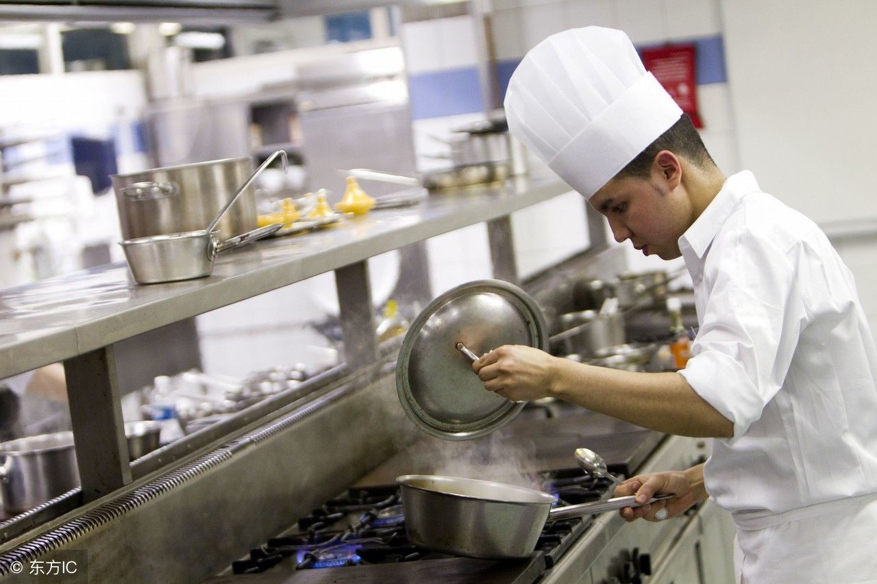 法国厨师说中国菜做起来根本没难度,结果最后