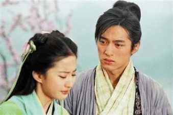 女神刘亦菲分手了,胡歌上榜,看看网友们是怎么