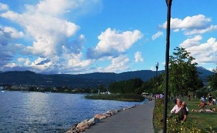 意大利面积最大的湖泊,湖岸线长125公里,横跨