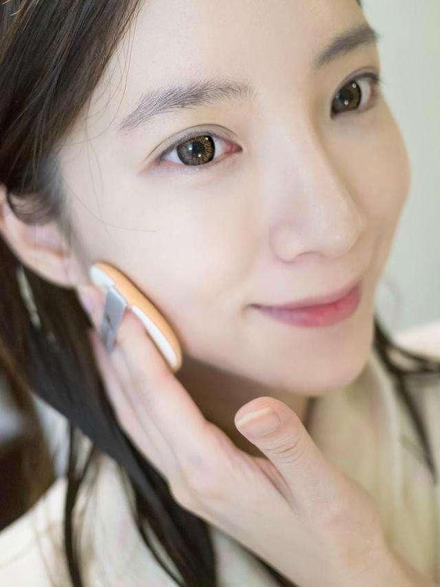 夏天化妆先涂隔离还是防晒?顺序都颠倒了,难怪