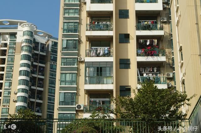 外国人问可以在中国买房吗?中国网民:你买得起