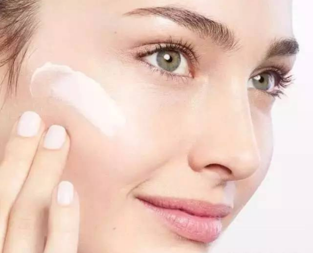 羡慕刘亦菲郑爽的细腻白瓷肌!毛孔隐形大招