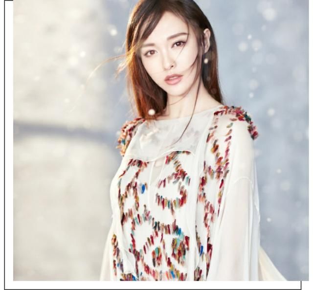 戚薇女儿才3岁就是化妆品狂魔?原来美妆博主