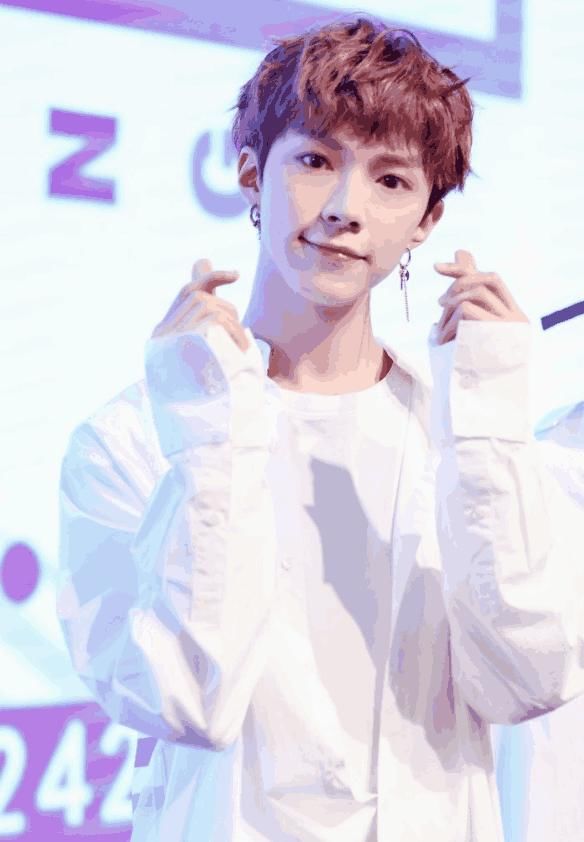 盘点王思聪香蕉娱乐艺人,不只有林彦俊傅菁 , 艺