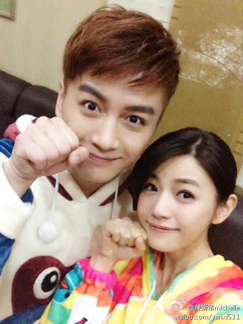 被陈晓的脑洞折服!初中同学录简直神经病,看到