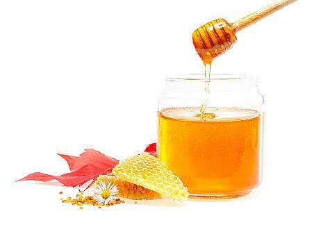 天天用蜂蜜敷脸好吗 天天用蜂蜜敷脸的坏处有