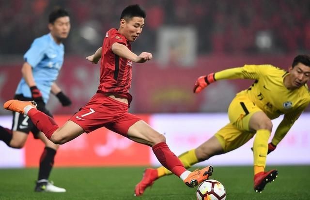 2018中超第1轮综述:闪亮的青春风暴 超酷的进