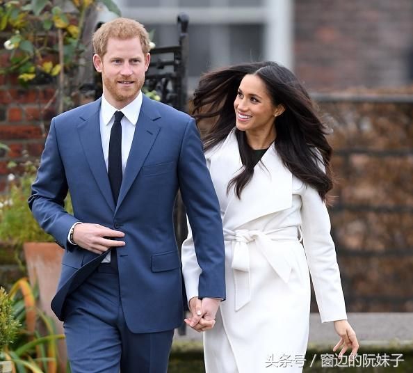 英国皇室哈里王子订婚 订婚戒指亲自设计两颗钻石来自戴安娜珍藏