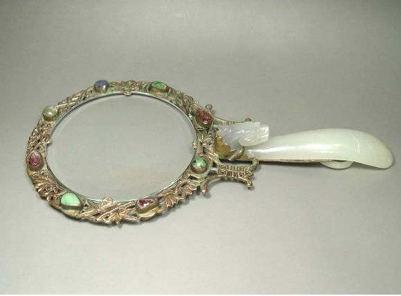 穿汉服戴眼镜,被说不伦不类,看祖先们如何实力