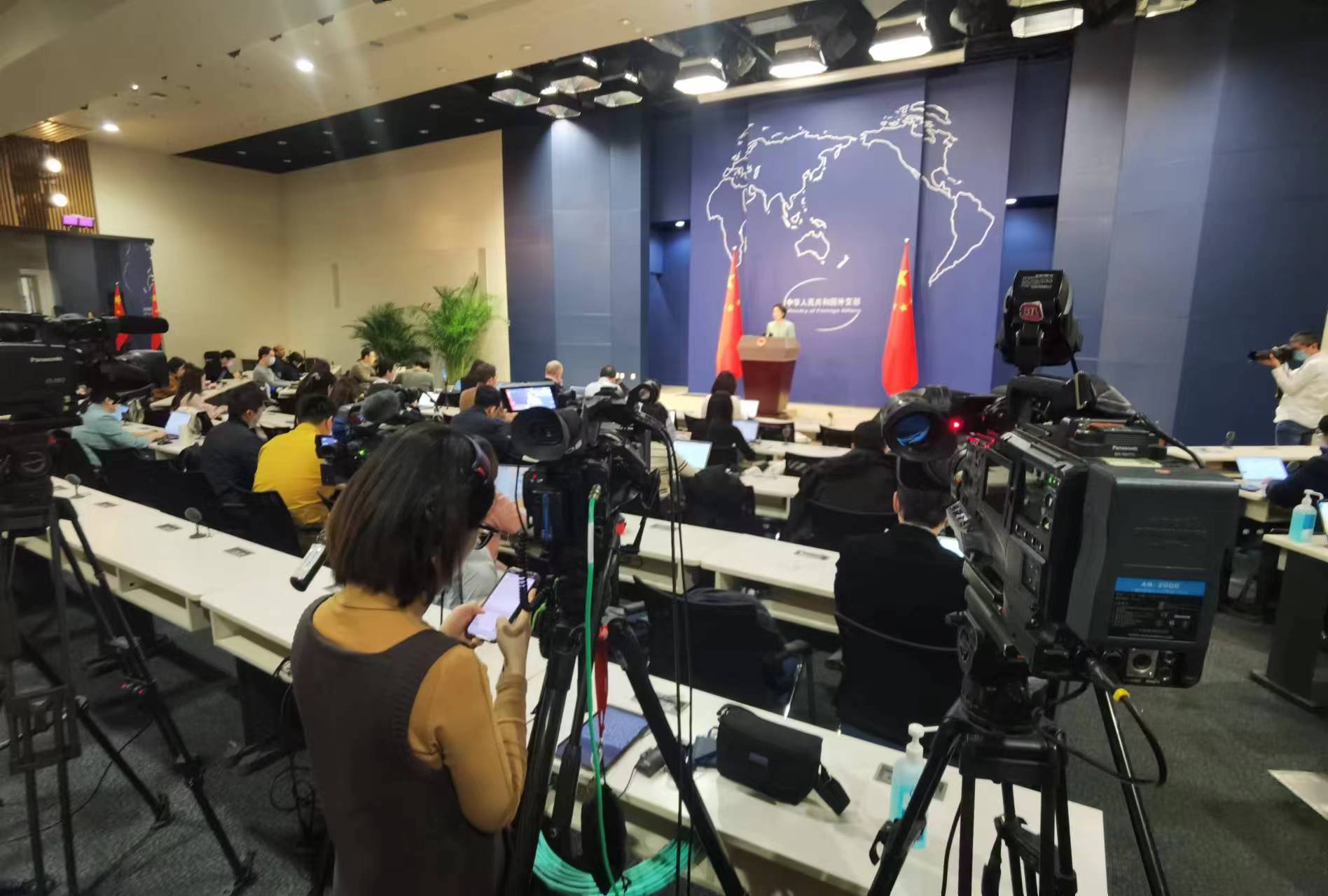 这一口岸今天开通！外交部回应