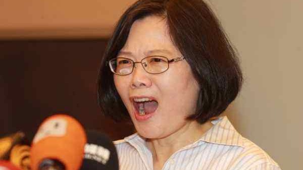 蔡英文称要帮联合国的忙 台网友讽:自身都难保了