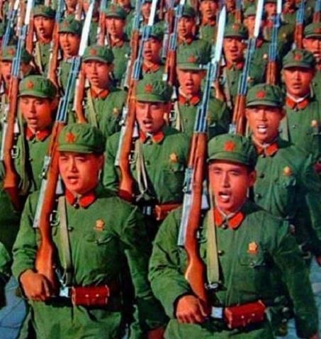 绿军装,红肩章的年代,没有军衔,中国军队怎么区