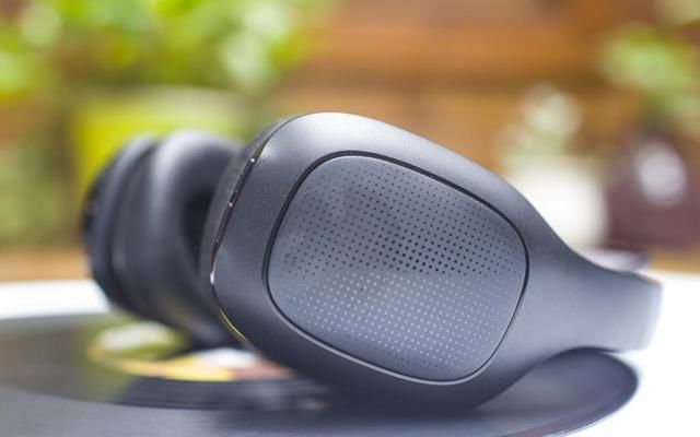 佩戴舒适,音质出众,小米头戴式蓝牙耳机体验