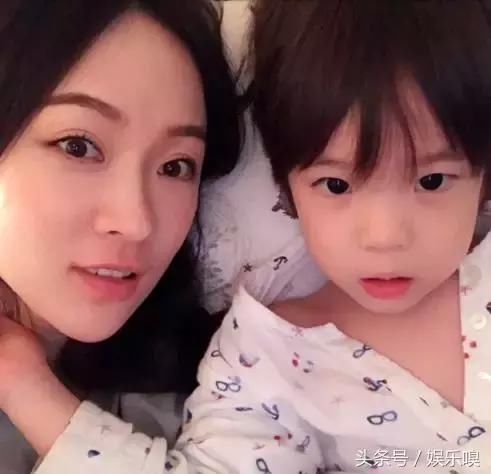 高收入明星的低调炫富,就连刘涛喝的水,都让我