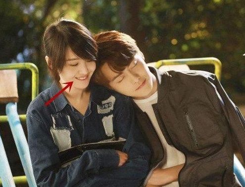 郑爽新剧照曝光,网友:又抿嘴?宁静的评价打脸